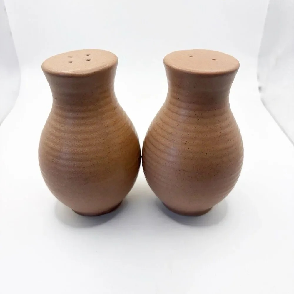 Unbranded vintage salt